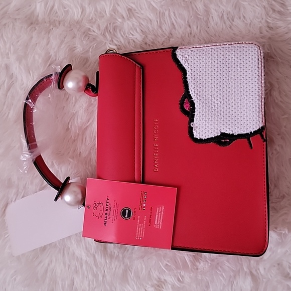 SOLD Purse Hello Kitty - Picture 2 of 2